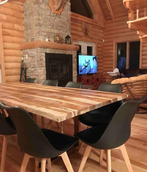 Le Courchevel Luxe Chalet - Private Pool - Jacuzzi - Ski Saint Adolphe D'Howard 외부 사진